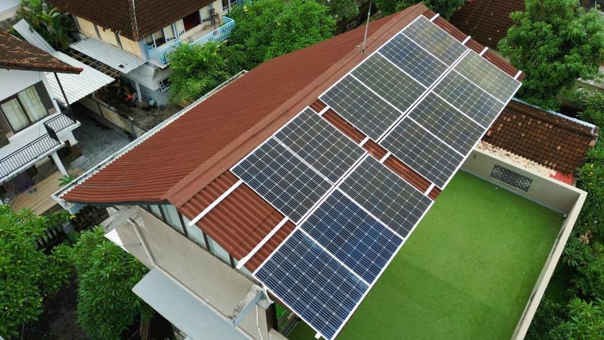 COMPLETE GUIDE TO INSTALLING SOLAR PANELS FOR HOME